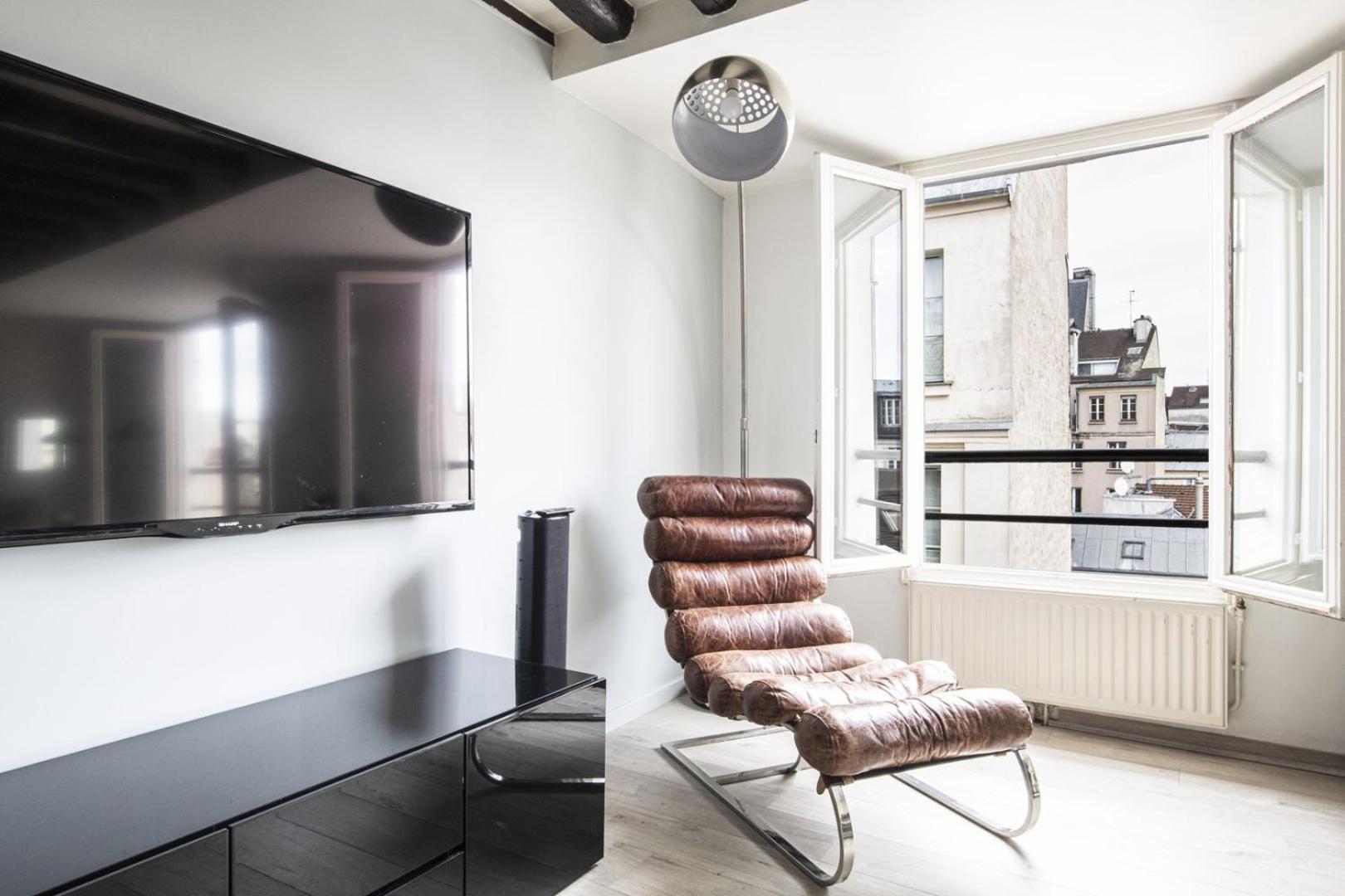Marais Beaubourg Area Apartment *