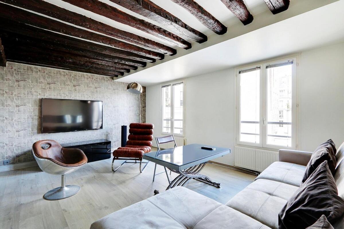 Apartment Marais Beaubourg Area Paris