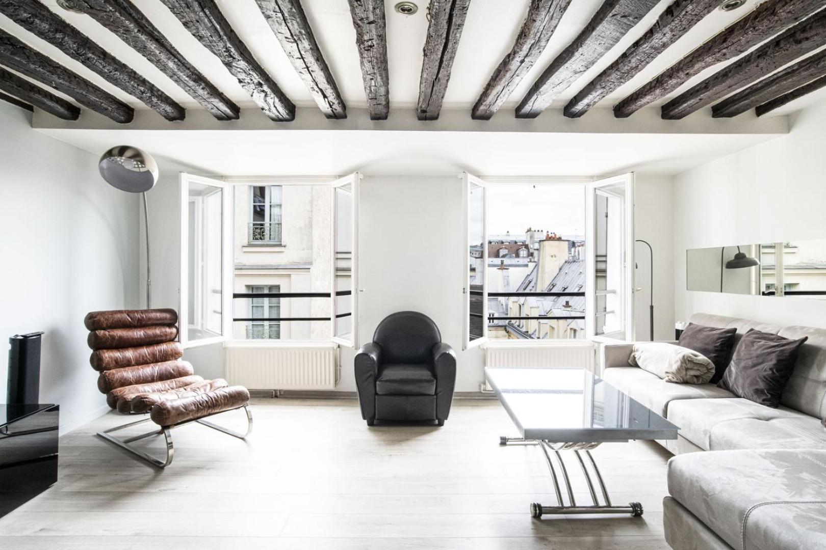 Marais Beaubourg Area Apartment Paris